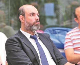 عمرو عاطف